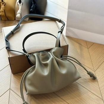 2023 Классическая Модная Новая Женская сумка Через плечо, Высококачественная Дизайнерская женская сумка, Роскошные Элегантные сумки через плечо, праздничная сумка 23 * 19